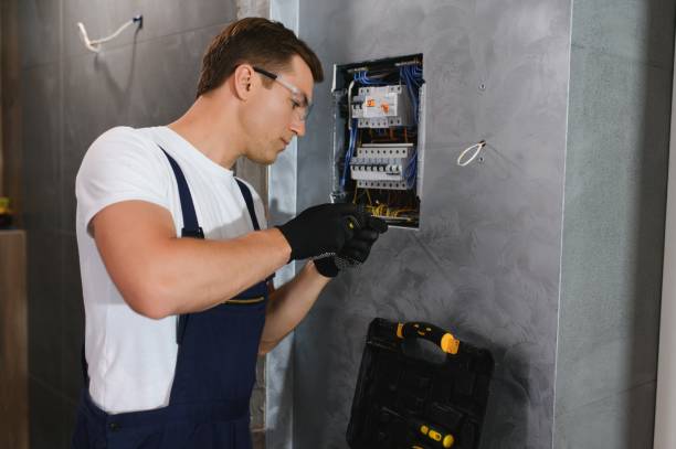 Best Ceiling Fan Installation Electrician  in Glendale, WI